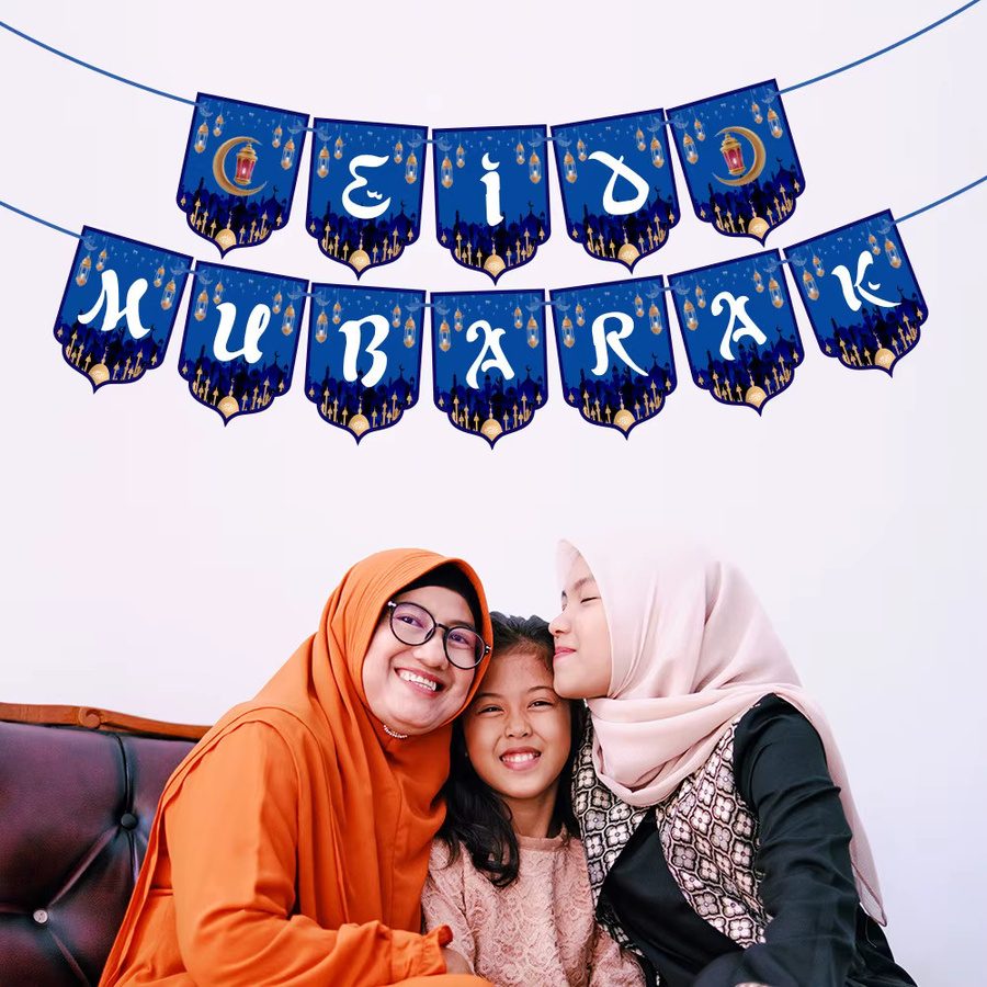 Ramadan Mubarak Banner Wimpelkette mit Mond und Schloss als Wandbehang für deine Eid Feier in Multicolor von cyuan - Bild 3