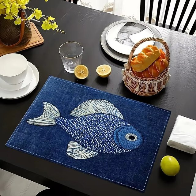 VIKAMA 4-teiliges Tischset im Ozean-Stil mit blauem Fisch-Motiv, wasserdicht und leicht zu reinigen, B/T: 40 x 30 cm - Bild 1