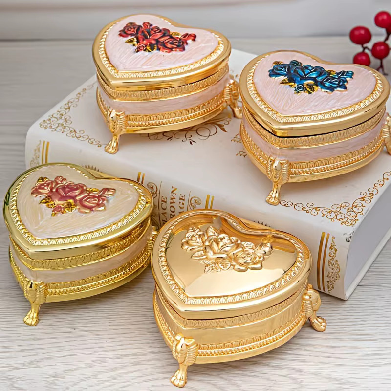 Kreative herzförmige Schmuckschatulle in Gold als hochwertige Aufbewahrungsbox und Hochzeitsgeschenkbox - Bild 1