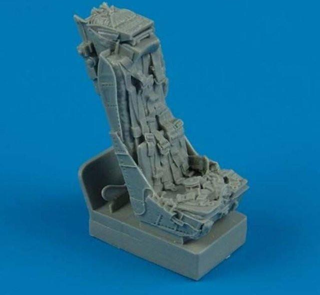 Quickboost BAE Lightning Seat mit Sicherheitsgurten - Bild 1