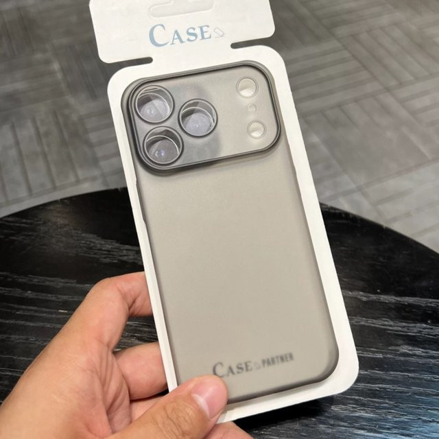 Origina Translucent Matte Soft Phone Case für iPhone mit Kameraschutz in Orange und Transparent - Bild 1