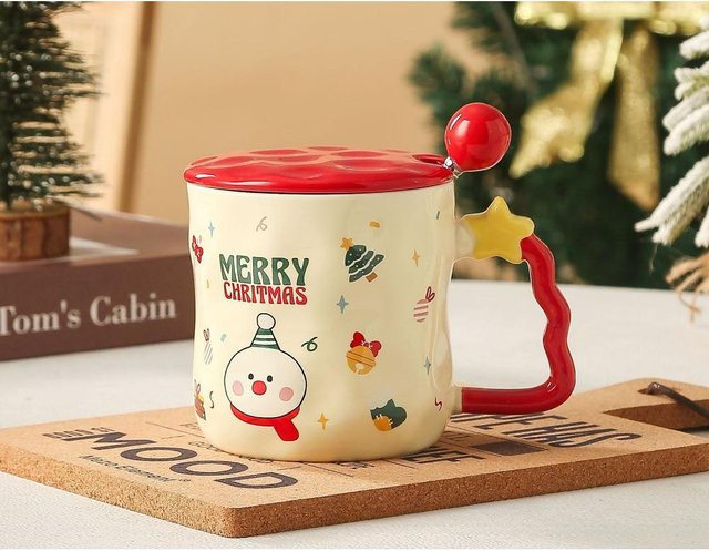 Kreative Weihnachts-Keramiktasse von Yiran Furniture mit Deckel und Löffel, Mehrfarbig, 380 ml - Bild 1