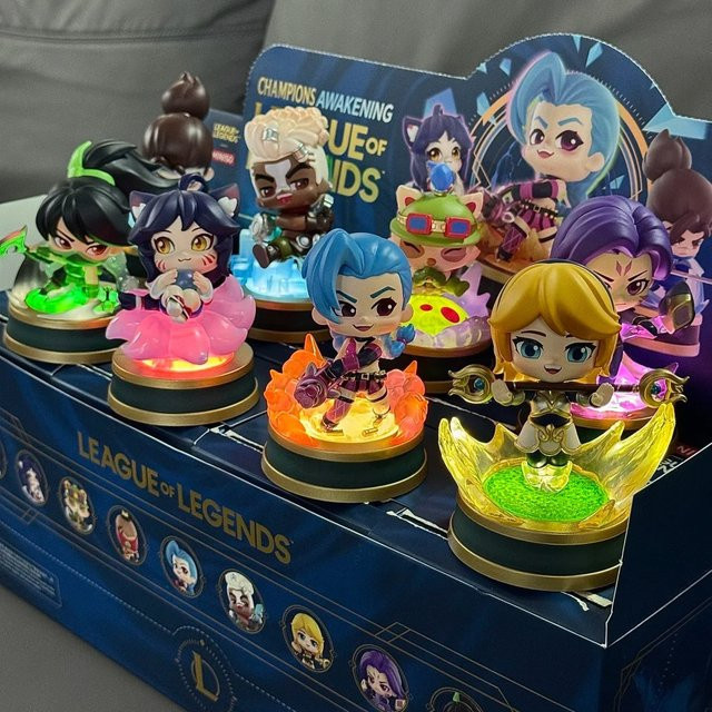 MINISO League of Legends, Actionfiguren Puppe, Mystery Box, ab 18 Jahren - Bild 1