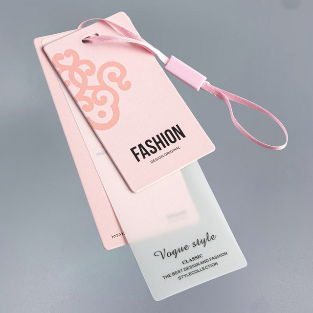 10 oder 20 Sets Universelle Kleidungsetiketten in Rosa mit Liebesmotiv und Schnur, Matt laminierte Papieretiketten für Bekleidungsgeschäfte - Bild 1