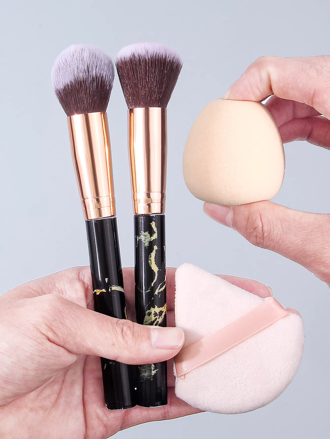 KOSSHOW Make-up Pinsel Set mit Schwämmen und Aufbewahrungstasche, Unisex - Bild 3