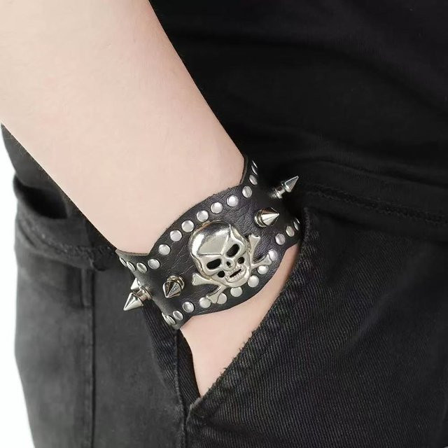 YIRAN Armbandband, Leder, Schwarz, Herren, Totenkopf, Niete - Bild 1