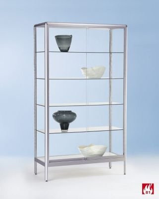 Standvitrine BST aus Aluminium und Glas in Silber mit 5 Fächern und abschließbaren Schiebetüren, B/T/H: 150 x 50 x 195 cm - Bild 1