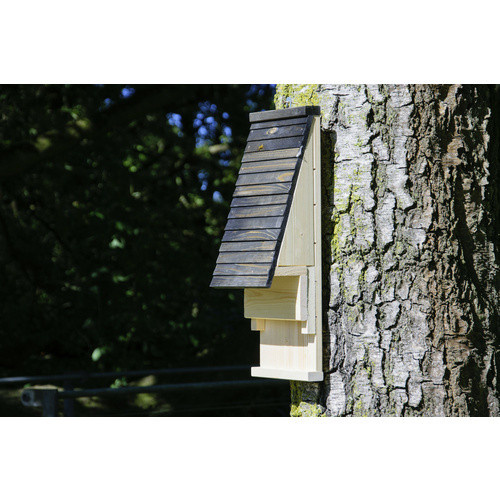 DOBAR Fledermauskasten aus Holz in Schwarz als Nisthilfe zum Aufhängen mit Belüftungsschlitzen - Bild 4