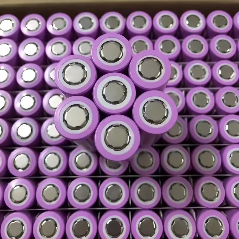 NDNNAS 35E Li-Ion-Akku INR18650 mit 3500mAh und 3,7V in Lila - Bild 5