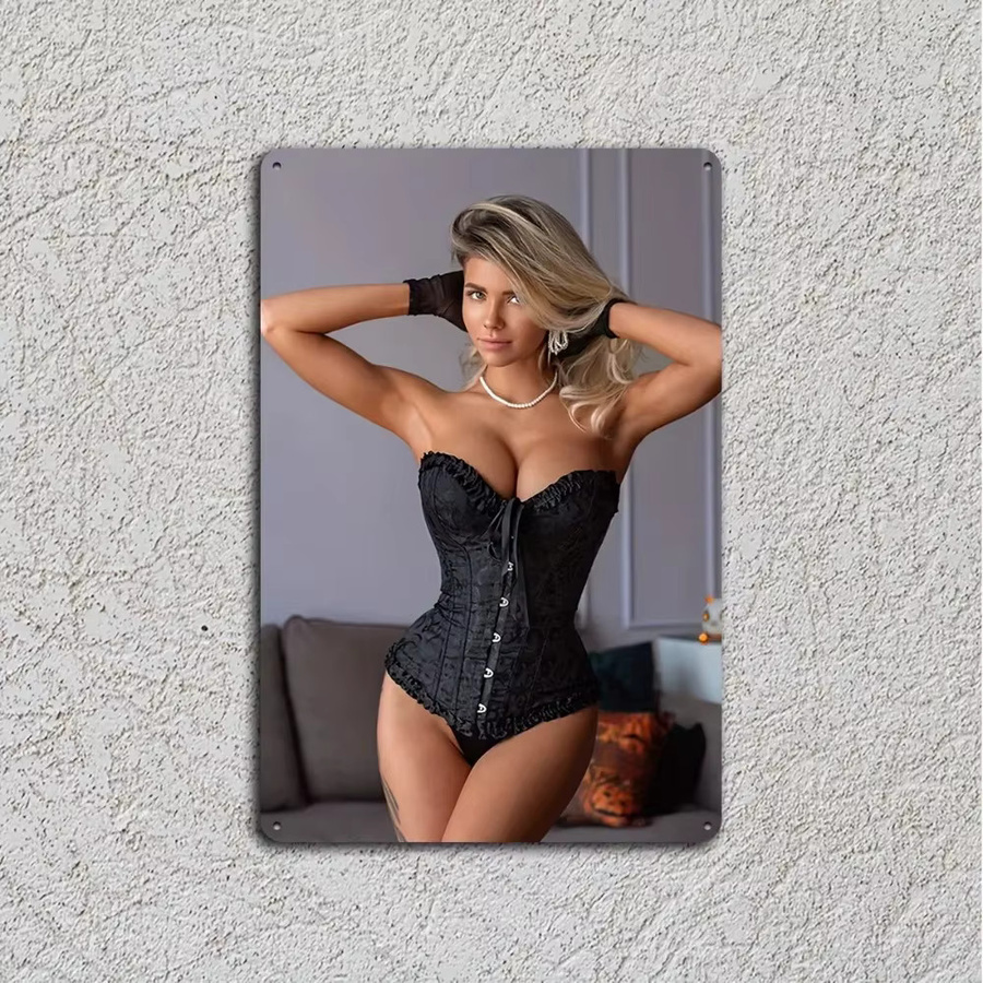 HELLOYOUNG Vintage-Wandkunst aus Metall mit Porträt einer blonden Dame in Schwarz und Multicolour, B/H: 30,5 x 20,3 cm - Bild 2