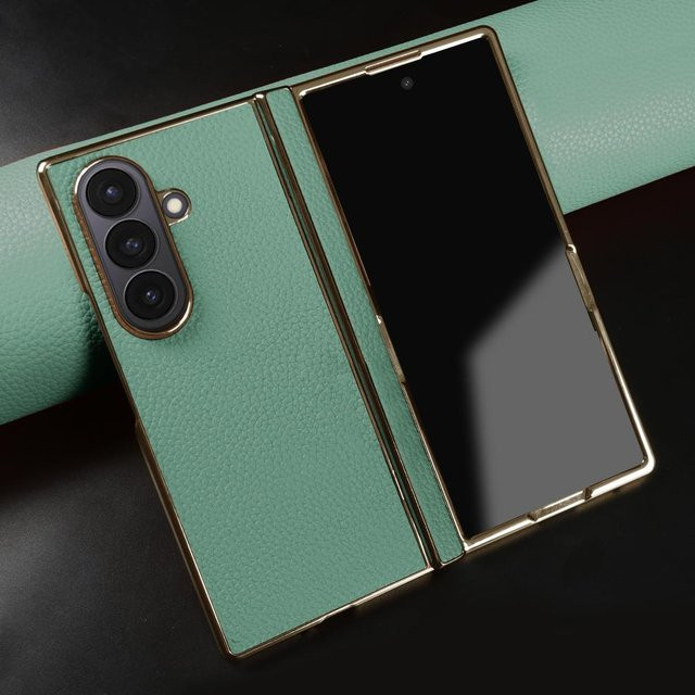 Lychee Echte Lederhülle für Samsung Galaxy Z Fold 7, Z Fold 6, Z Fold 4 und Z Fold 3 in Grün - Bild 1