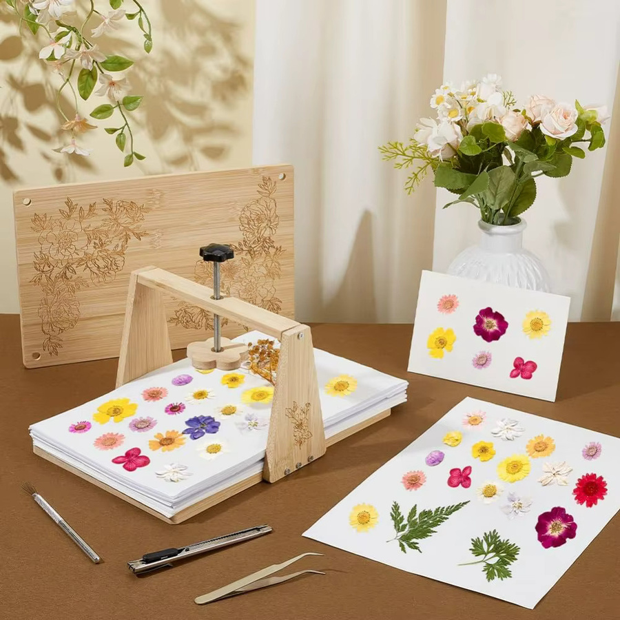 Großes Blumenpress-Set aus Holz in Beige für DIY-Pflanzenkonservierung, B/H: 27,9 x 17,8 cm - Bild 4