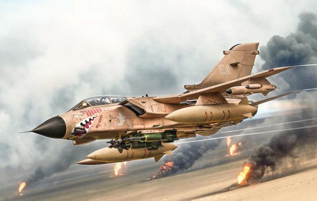 Italeri Tornado GR.1 - Desert Storm, Modell, 1:32 - Bild 1