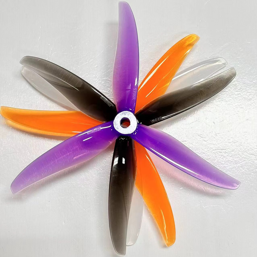 Gemfan Hurricane 5236 5,2X3,6X3 3-Blatt-PC-Propeller 2 Paar - Bild 3