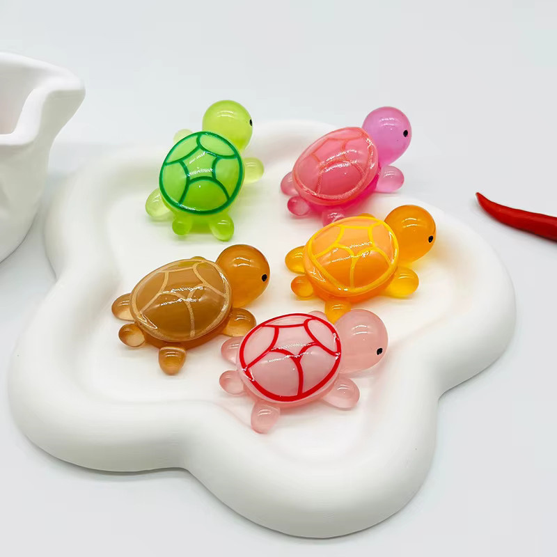 Leuchtende Mini-Schildkröten von JETTING in Rot als dekorative Miniaturfiguren für deine Mikrolandschaft und Heimdekoration - Bild 2
