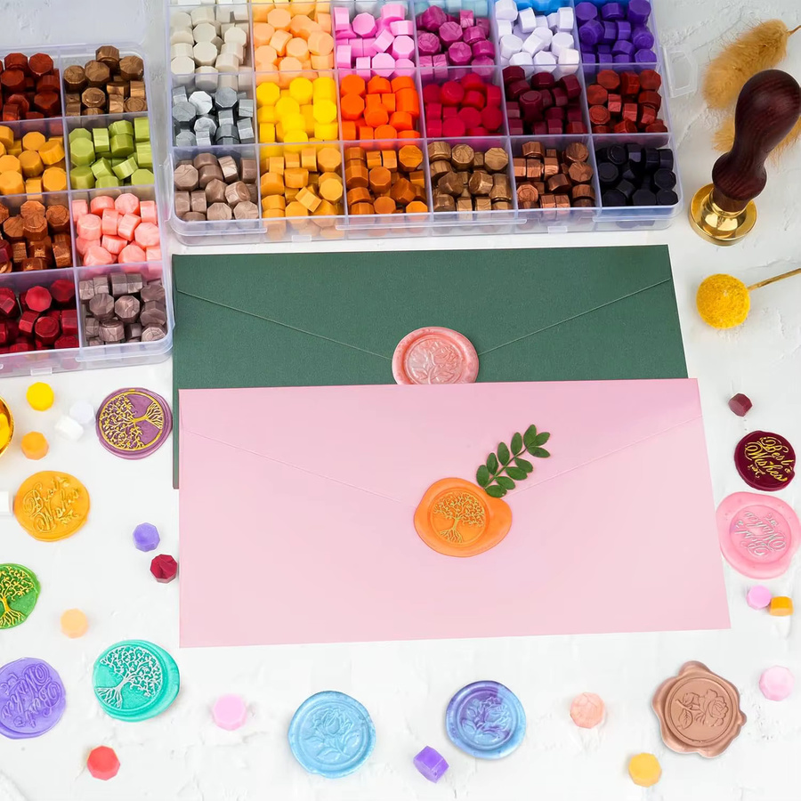 Wachssiegelperlen-Set aus Metall in Multicolour mit 48 Farben, Siegelwachswärmer, Löffel und 4 Kerzen - Bild 2