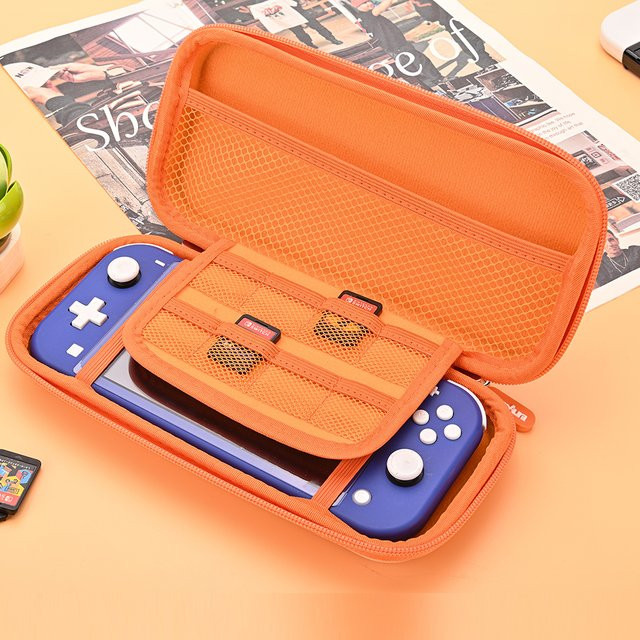 Colorvan Switch Lite Case Bundle Orange – Hartschalen-Reise-Aufbewahrungstasche mit Joy-Con-Abdeckung und Griff für langlebigen Schutz deiner Konsole und Zubehör - Bild 1
