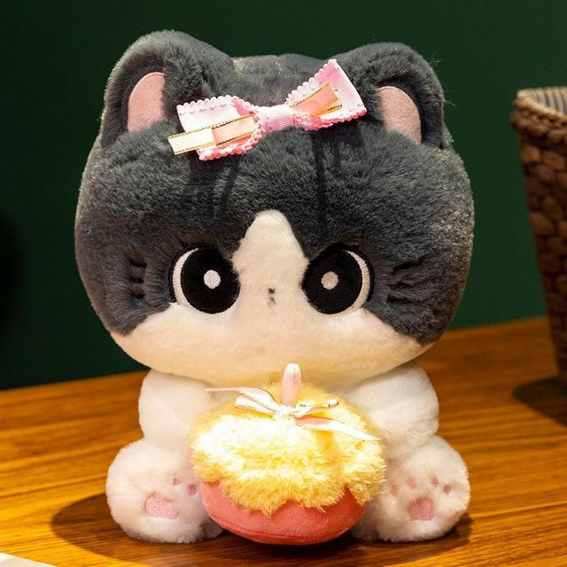 Yiran toy Katze Plüschtier, Kätzchen mit Kuchen, 25cm, Grau - Bild 1