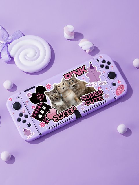 Nintendo Switch OLED Schutzhülle mit süßem Katzen-Design in Lila inklusive trennbarer Joy-Con Abdeckung - Bild 1