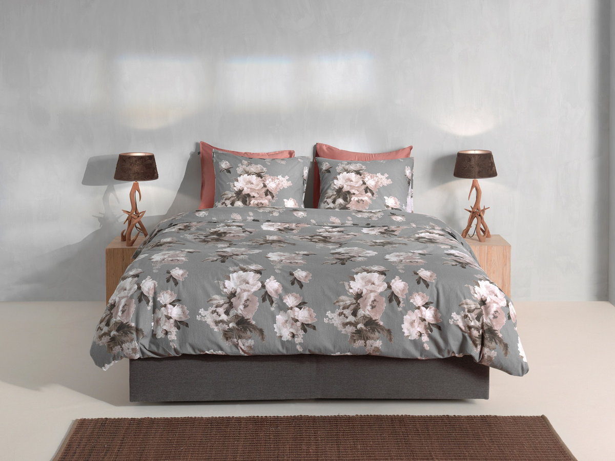 Zo! Home Flanell Bettwäsche Ella mit Blumenmuster in Grau und Weiß, B/H: 135 x 200 cm mit Kissenbezug 80 x 80 cm - Bild 1