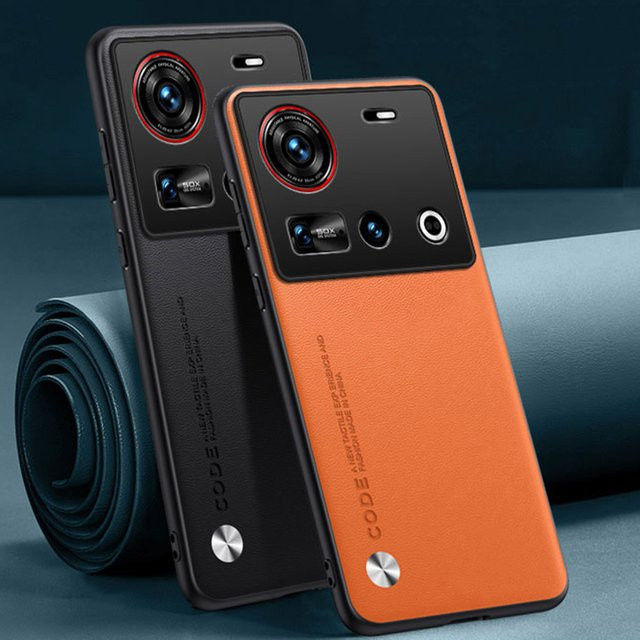 Luxus PU Leder Schutzhülle für ZTE Nubia Z70 Ultra 5G in Gelb mit Silikon-Stoßfestigkeit - Bild 1