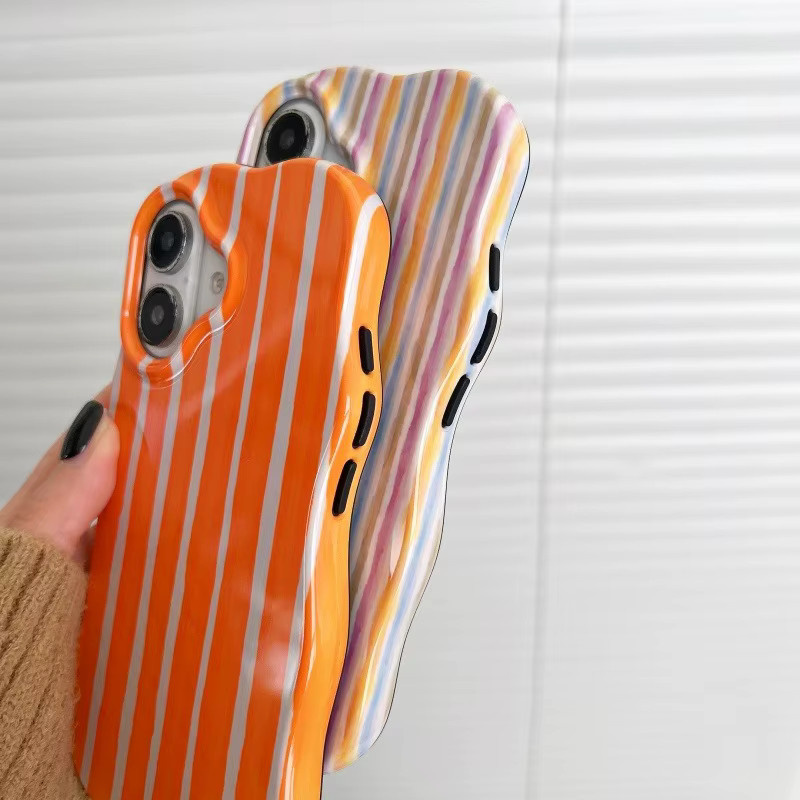 NUCWIN Glänzende iPhone Hülle mit Farbkontrast-Streifen und Wellenkanten in Pink - Bild 2