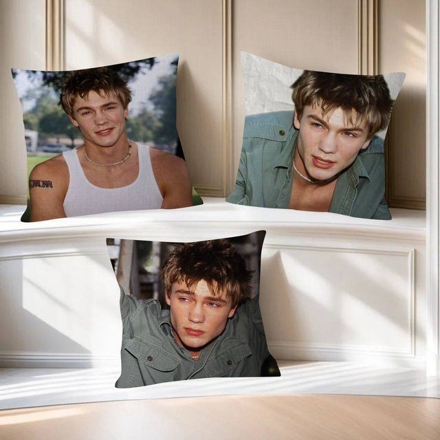 Chad Michael Murray Kissen von Beast Kingdom, quadratischer Kissenbezug in Multicolour - Bild 1