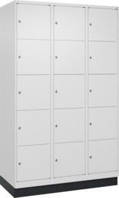 C+P Schließfachschrank Classic PLUS mit Sockel, 3 Abteile, Farbe: Verkehrsweiß und Anthrazit, B/T/H: 120 x 50 x 195 cm - Bild 1