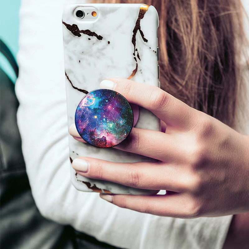 Popped Handyhalterung mit Fingerring und Tischständer für iPhone, Samsung und Huawei in Multicolor - Bild 3