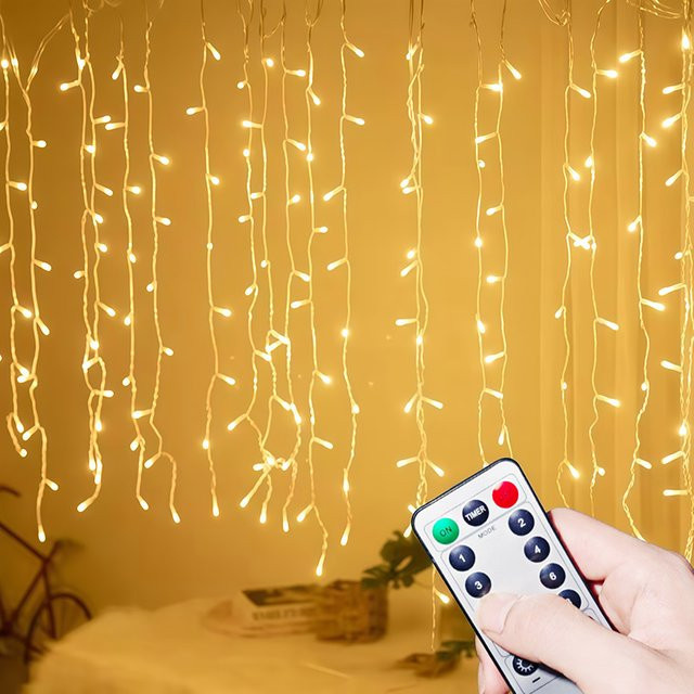 OKAL RED EAST LED Eiskristall Lichterkette in Warmweiß für Innen und Außen mit USB-Betrieb - Bild 1