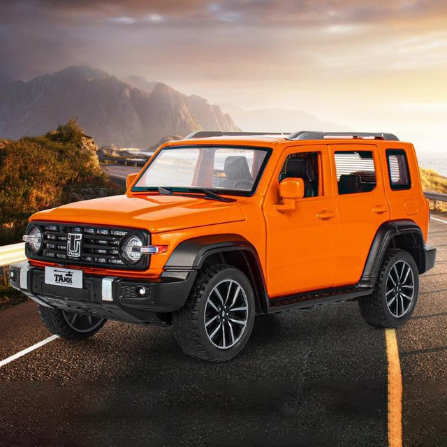 Bai Fen Bai Tank 300 Explorer Offroad SUV, Modellauto, 1:32, Metall, orange, mit Licht und Sound, ab 14 Jahren - Bild 1