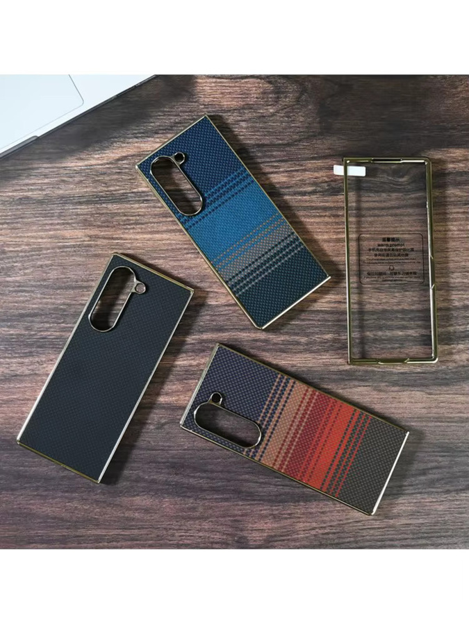 Ultradünne Kevlar-Hülle für Samsung Galaxy Z Fold 7 aus Aramid-Kohlefaser mit gehärtetem Glasschutz, Schwarz/Mehrfarbig - Bild 3