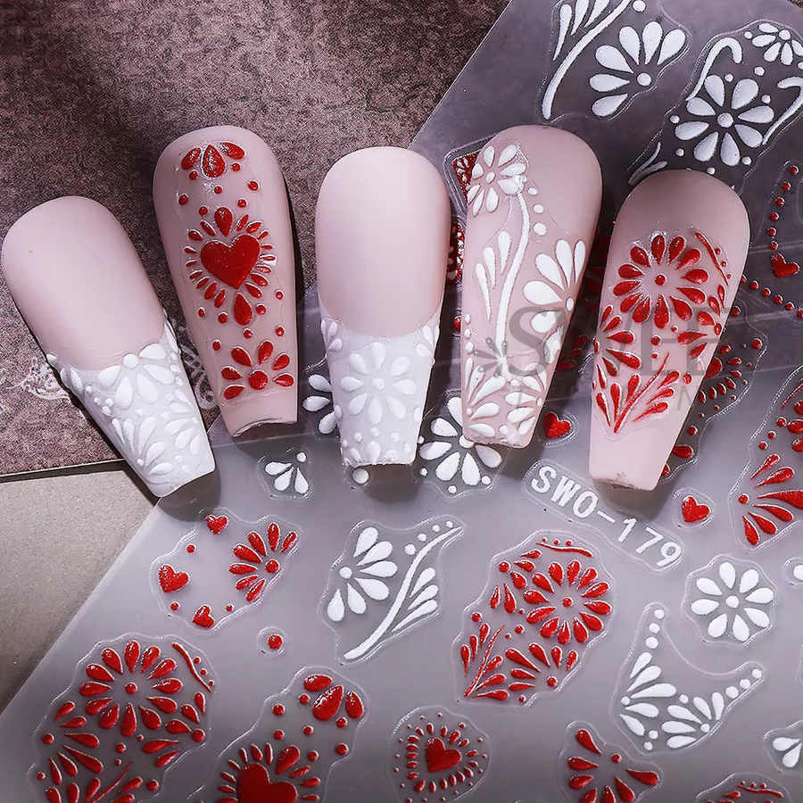 SWEET TREND Nagelaufkleber Rot-Weiße Blütenblätter, 2 Stück - Bild 3