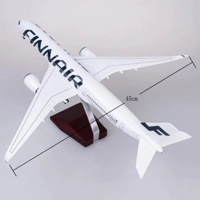 ZOCO Flugzeugmodell A350 Finnair Airways, 1/142 Maßstab, mit Beleuchtung und Rädern, Harz - Bild 3