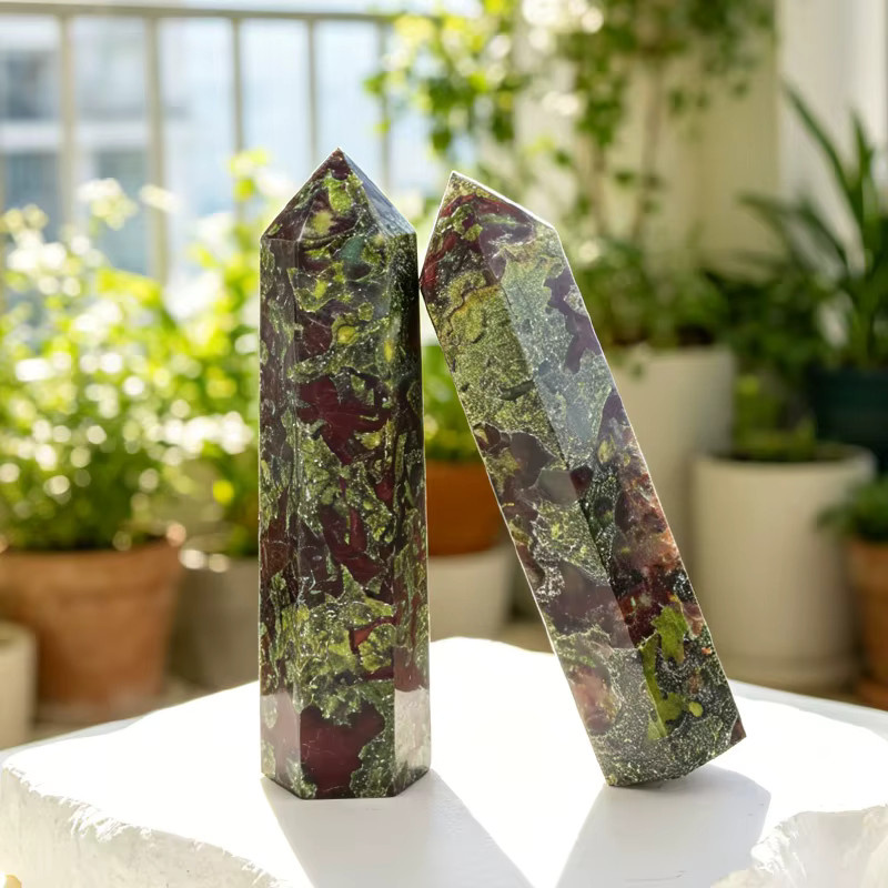 RYCRYSTAL Drachenblutstein Kristallspitze als sechseckiger Obelisk in Mehrfarbig, Höhe: 8 cm - Bild 2