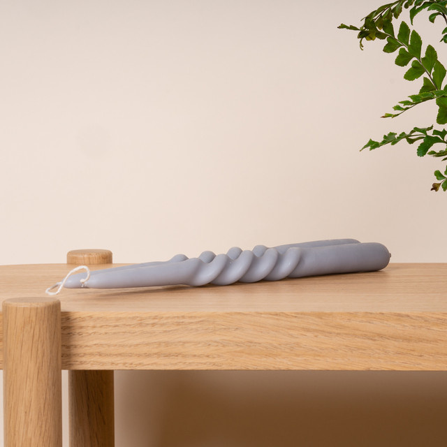 Stabkerze Twist von BLUME2000 in Grau - Bild 1