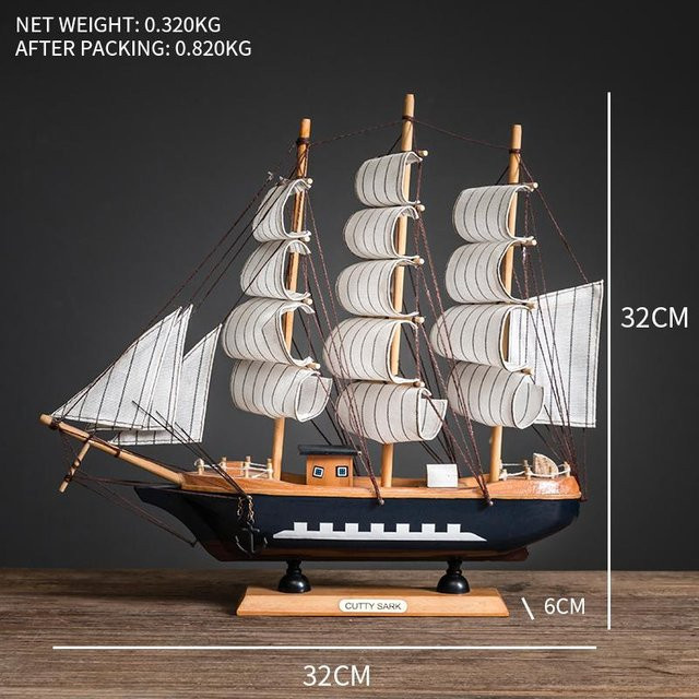 Kreatives Segelbootmodell aus Holz von Yiran Furniture als dekoratives Tischornament mit Lichtern in Multicolor - Bild 1