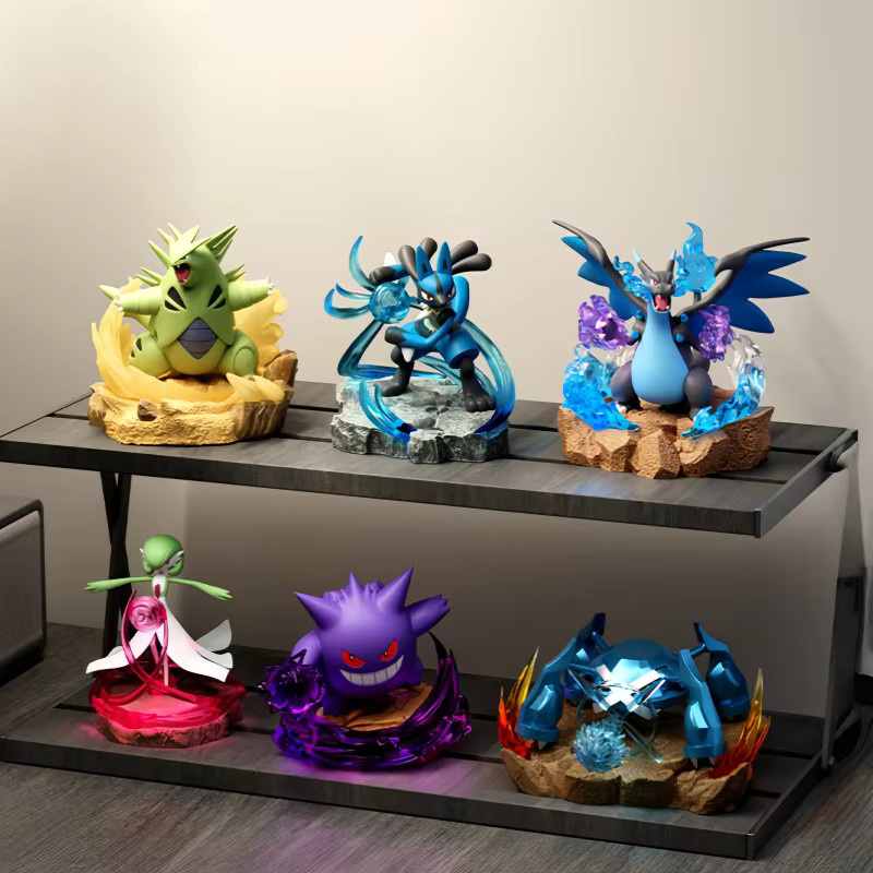 Pokémon Glurak X Gengar Lucario Actionfigur, mit Leuchteffekt - Bild 3