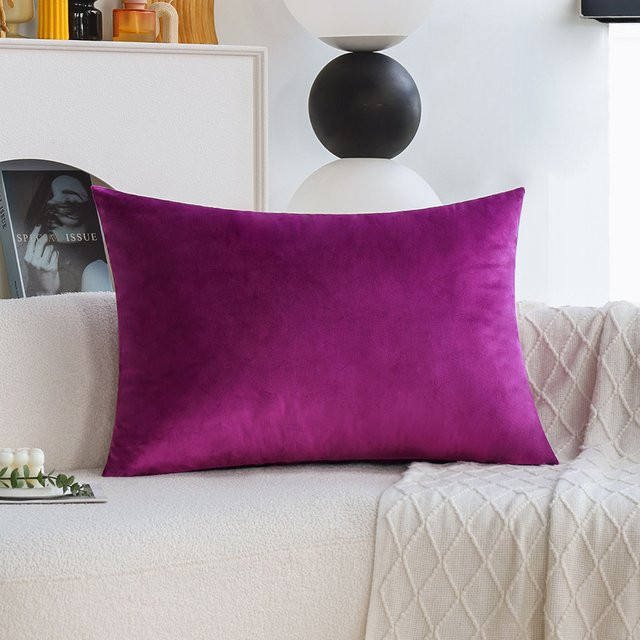 CANIRICA Kissenbezüge aus Samt in Lila, rechteckige dekorative Kissenbezüge für Sofa und Schlafzimmer, B/H: 50 x 70 cm - Bild 1