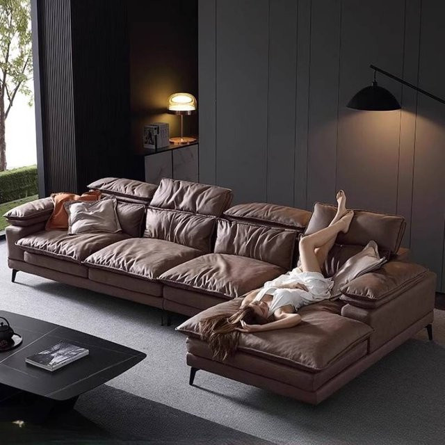 DUTRIEUX Ecksofa in L-Form aus Stoff in Braun mit passenden Kissen für dein Wohnzimmer - Bild 1