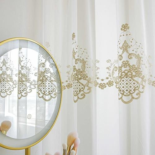 NAPEARL Transparenter Tüllvorhang im französischen Stil mit Goldfaden-Stickerei, Farbe: Weiß/Gold, B: 150 cm, H: 200 cm - Bild 1