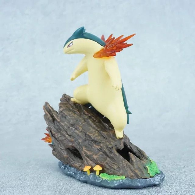 Bandai Pokemon Anime Figur Cyndaquil aus PVC in Multicolor, Höhe: 13 cm - Bild 1