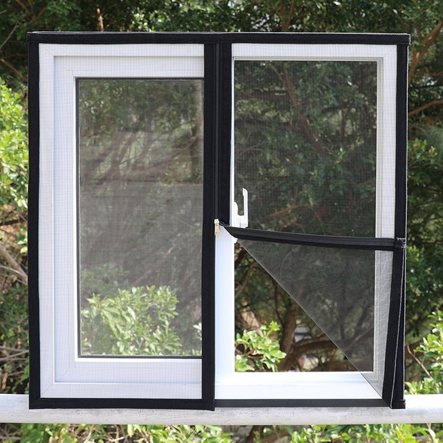 TranquilTouch Insektenschutz-Fenstergitter mit Reißverschluss in Schwarz, atmungsaktives Fenstergitter als Anti-Mücken-Gitter - Bild 1