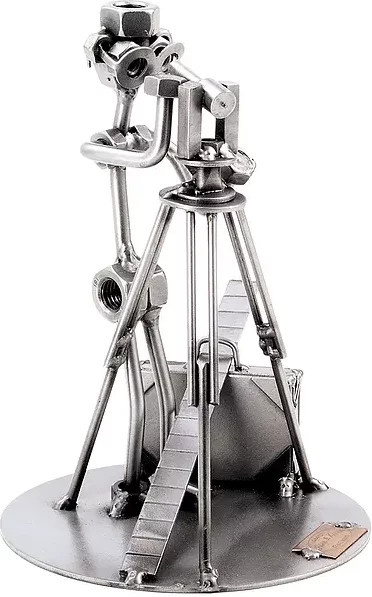 Schraubenmännchen Vermessungstechniker von Hinz & Kunst aus Metall in Silber - Bild 1