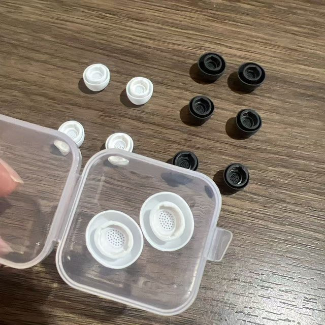 Silikon-Ohrstöpsel für Samsung Galaxy Buds3 Pro True Wireless Earbuds in Grau - Bild 1