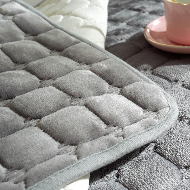 Rutschfester Sofabezug aus weichem Plüsch in Kaffeebraun, rechteckiger Schonbezug für dein Sofa, Breite: 180 cm, Tiefe: 70 cm - Bild 2