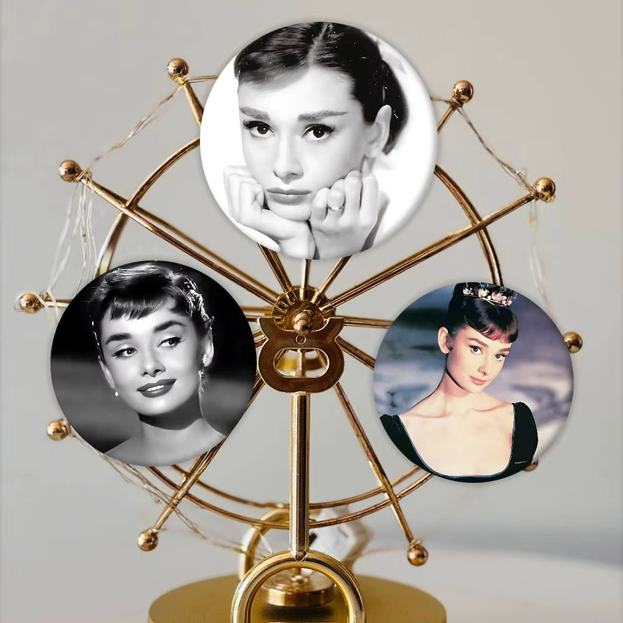 52TOYS Brosche Metall, Weißblech, A-Audrey H-Hepburn - Bild 2