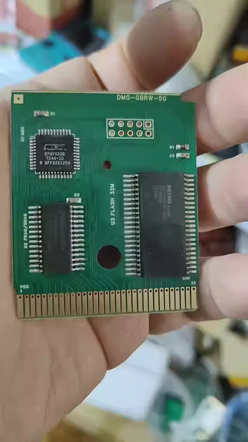 GBC Brennkarte mit 2 MB Kapazität und 256 KB Rahmen-Chip-Speicher in Grün - Bild 3