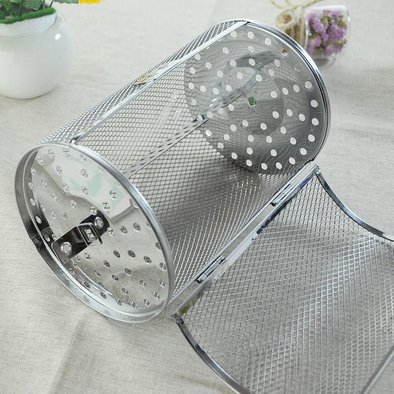 Drehbarer Grillkäfig aus Edelstahl in Silber für Ofen und Luftfritteuse als Rotisserie-Zubehör - Bild 2