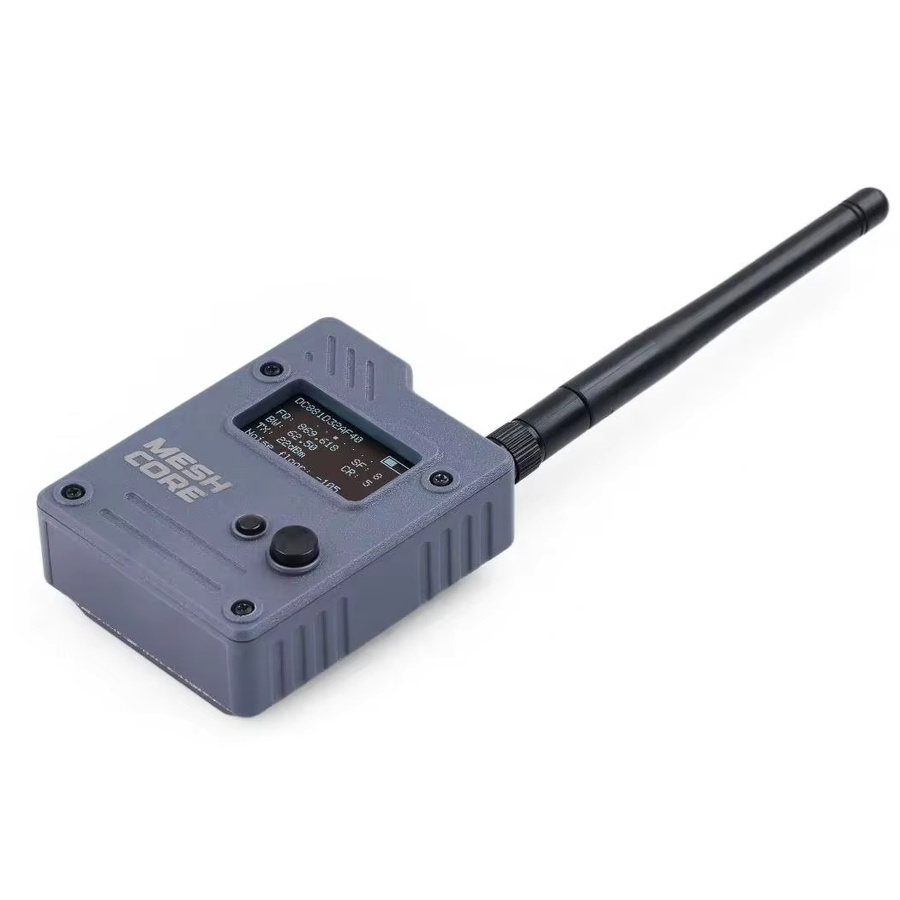 Seeed Studio Wio Tracker L1 Pro MeshCore LoRa GPS-Tracker mit Bluetooth und wiederaufladbarem Akku in Grau - Bild 2